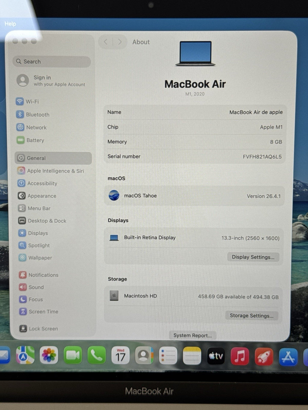 MacBook Air (2020, 13-inch) — M1 · 8GB · 512GB · Space Gray