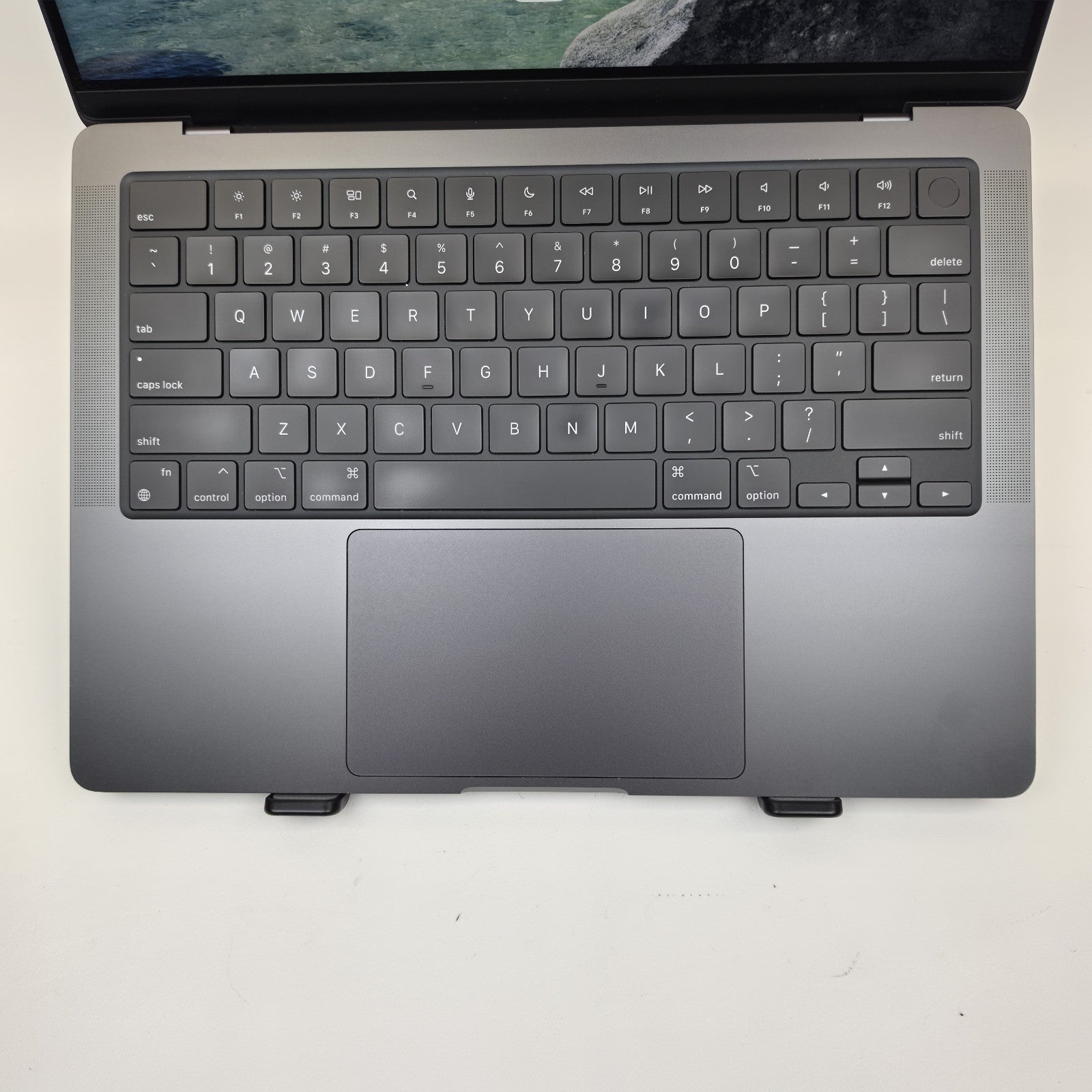 MacBook Pro (2023, 14-inch, newer) — M3 Pro