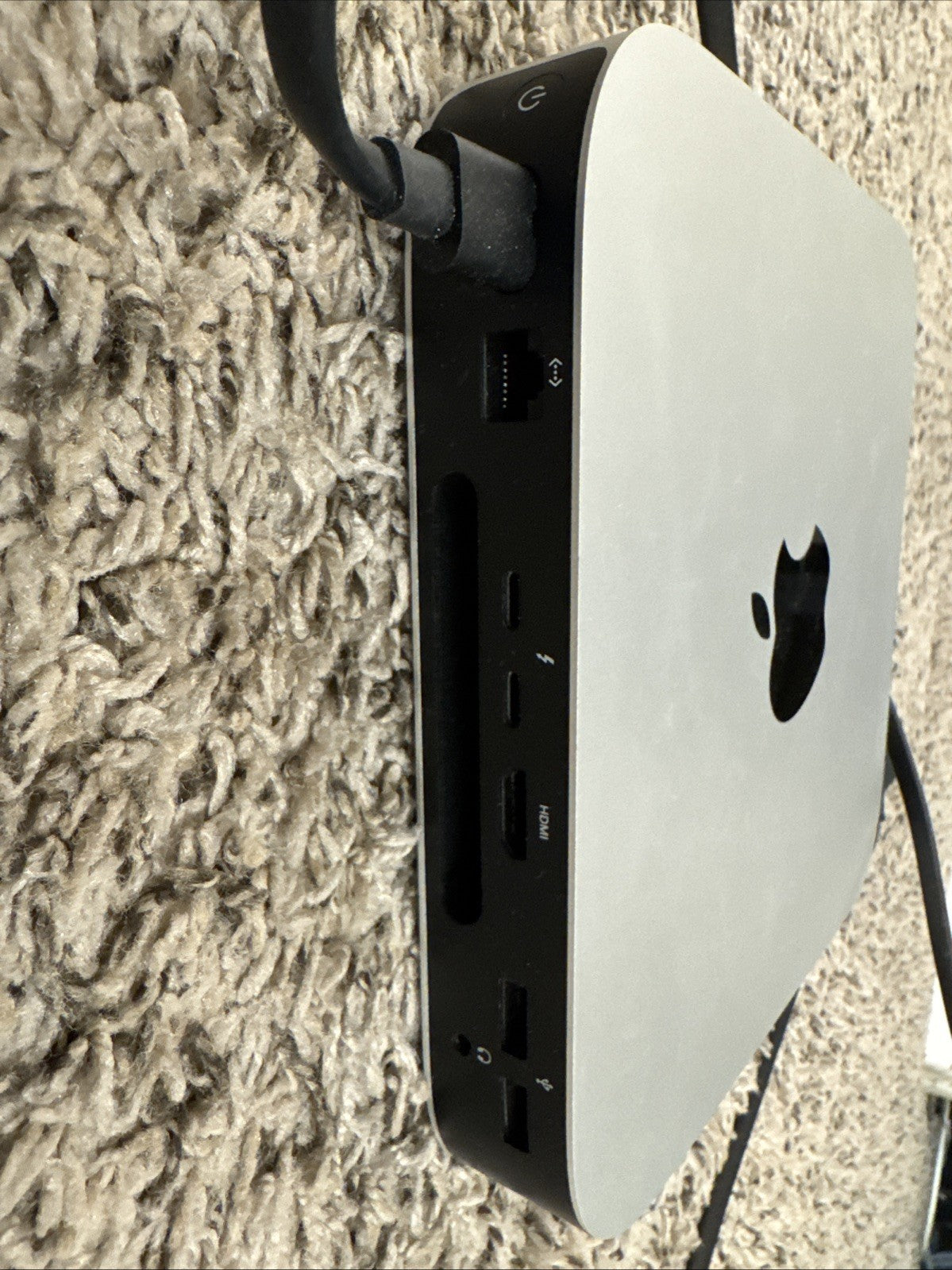 Mac Mini (2023) — M2 · 8GB · 256GB · Silver