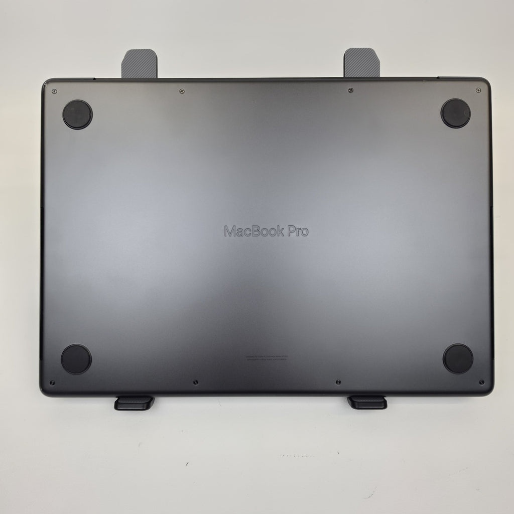 MacBook Pro (2023, 14-inch, newer) — M3 Pro