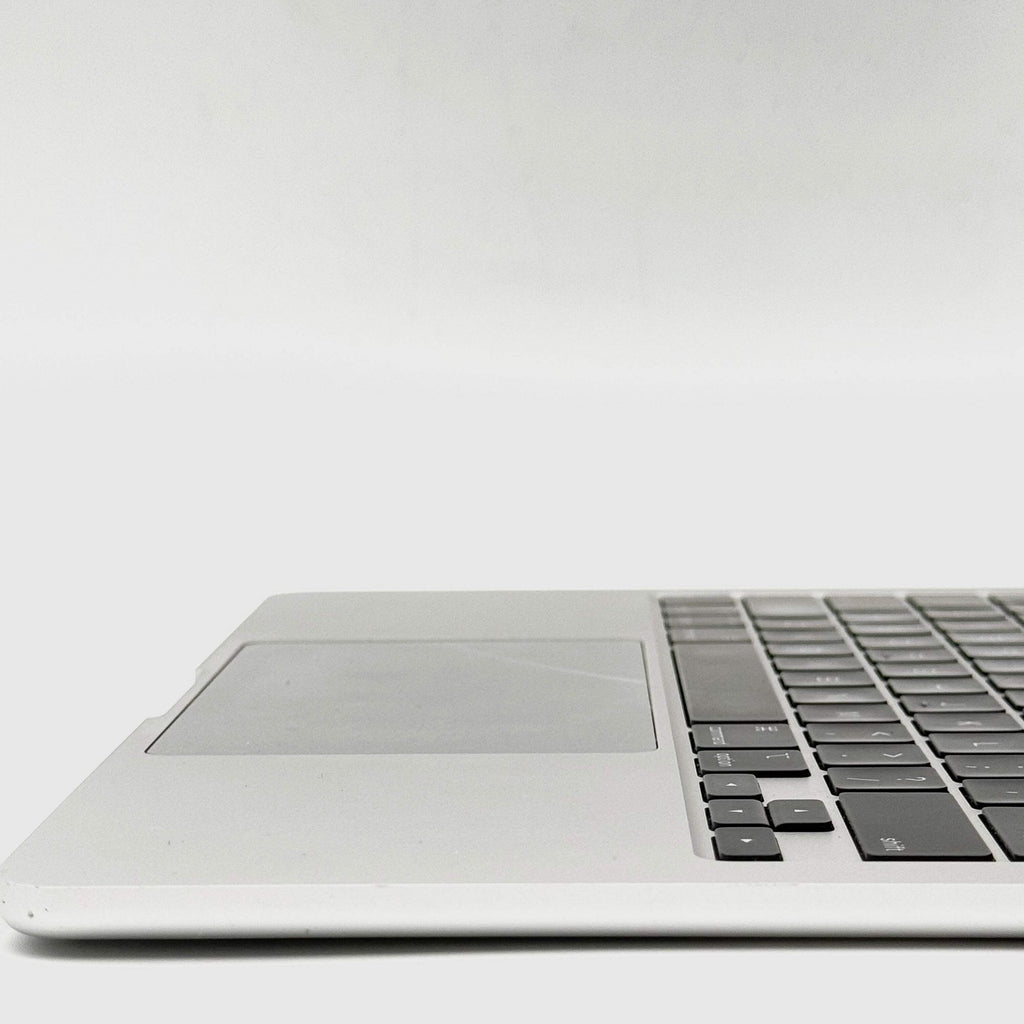 MacBook Air (2022, 13-inch) — M2 · 256GB