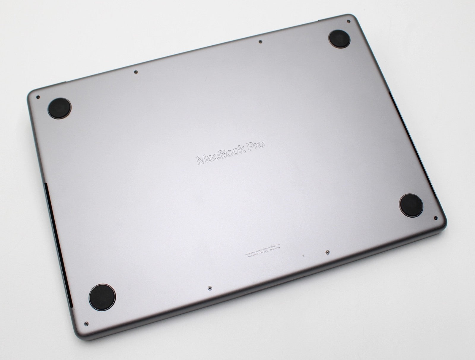 MacBook Pro (2023, 14-inch) — M2 Pro · 16GB · 512GB · Space Gray