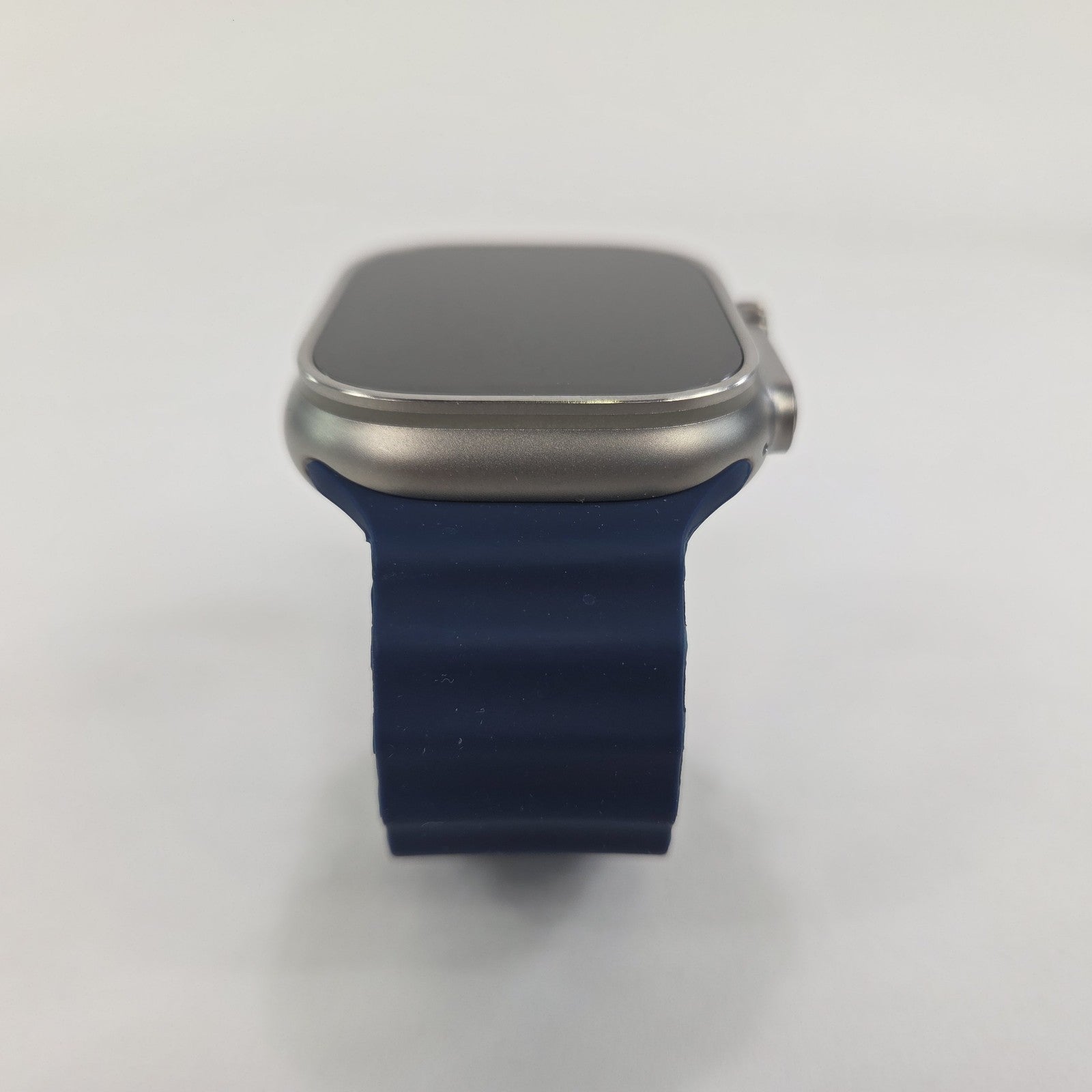 Apple Watch Ultra (newer)