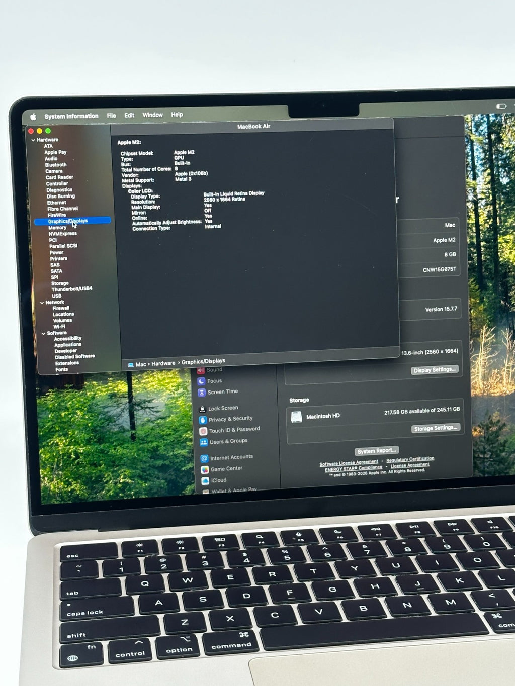 MacBook Air (2022, 13-inch) — M2 · 8GB · 256GB · Starlight