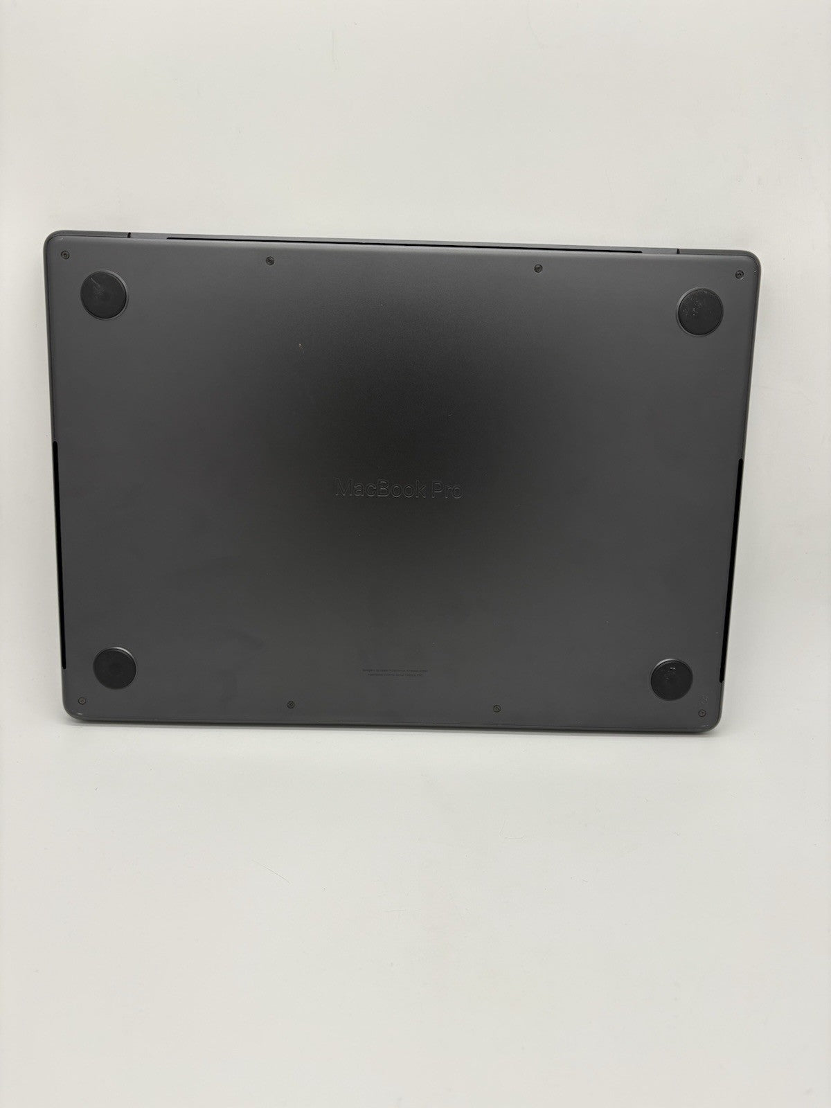 MacBook Pro (2023, 14-inch, newer) — M3 Pro · 18GB · 512GB