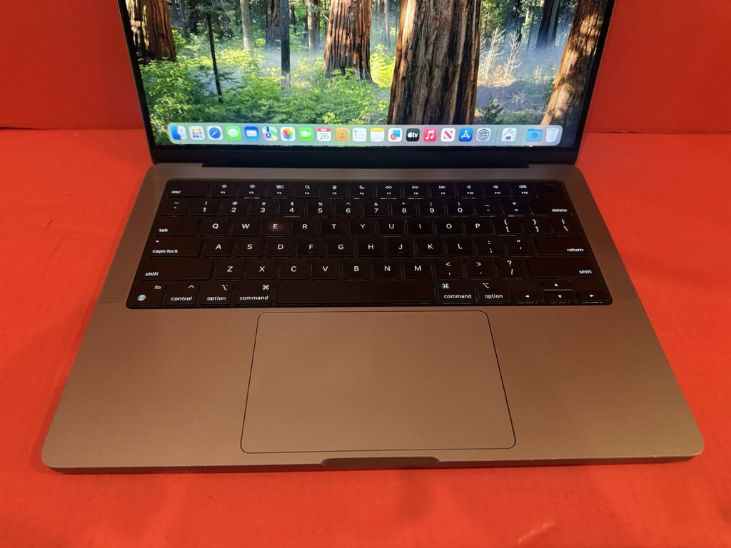 MacBook Pro (2023, 14-inch, newer) — M3 · 16GB · 512GB · Space Gray